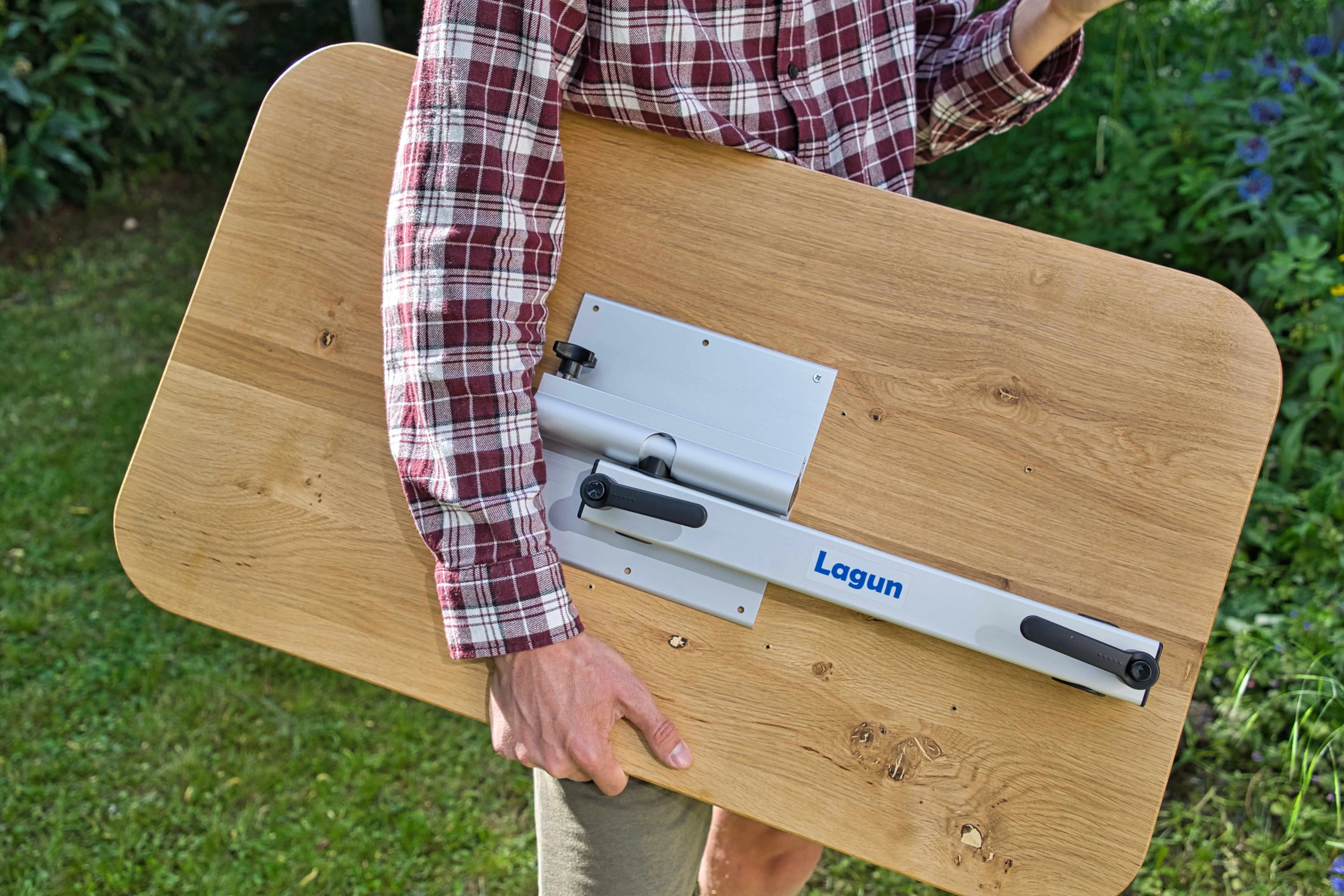 Lagun under table mounting plate with rotating and folding axis
