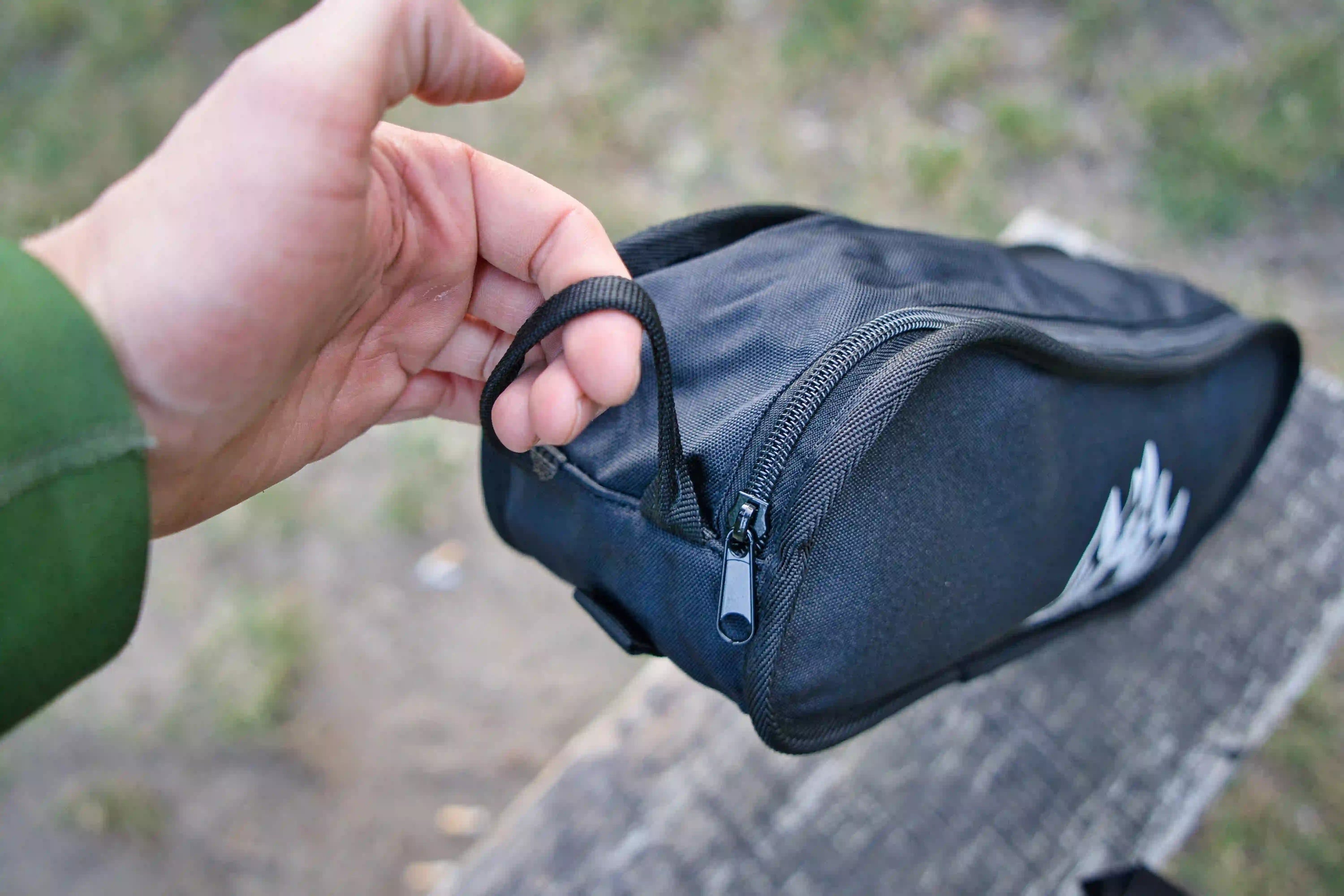Kompakter Campingstuhl "Smart Pioneer" - Geringes Packmaß mit viel Stauraum